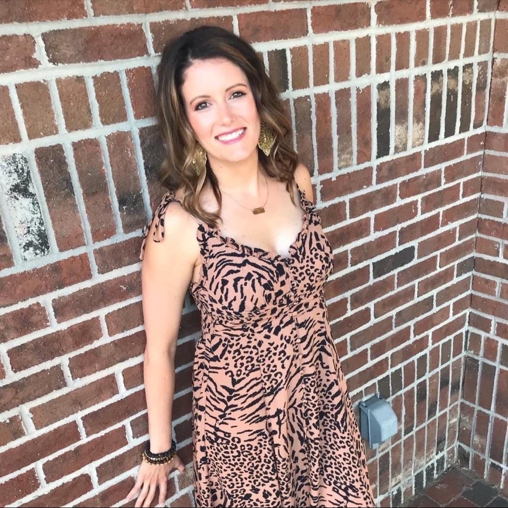 Meet your Posher, Laura